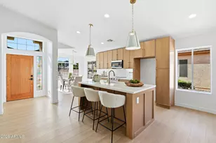 22811 N 24th Pl, Phoenix, AZ 85024 - Photo 2