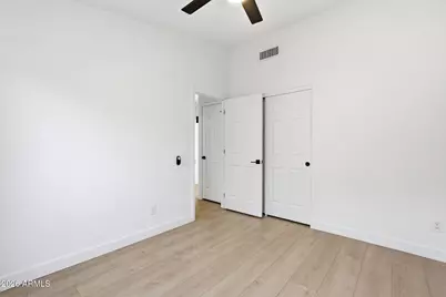 22811 N 24th Place, Phoenix, AZ 85024 - Photo 28