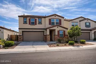 2439 W Kowalsky Ln, Phoenix, AZ 85041 - Photo 4
