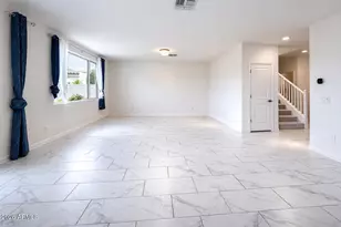 2439 W Kowalsky Ln, Phoenix, AZ 85041 - Photo 14