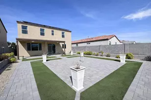 2439 W Kowalsky Ln, Phoenix, AZ 85041 - Photo 36
