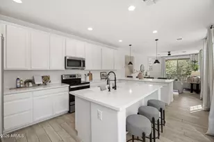 1671 E Dogwood Ln, Gilbert, AZ 85295 - Photo 4