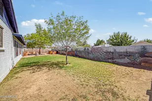 209 W Ivyglen St, Mesa, AZ 85201 - Photo 26