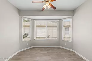 11825 N 75th Dr, Peoria, AZ 85345 - Photo 8