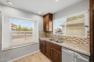 11825 N 75th Dr, Peoria, AZ 85345 - Photo 16