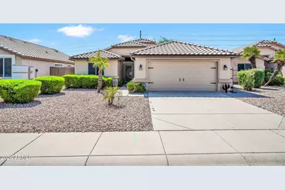 10817 W Almeria Road, Avondale, AZ 85392 - Photo 1