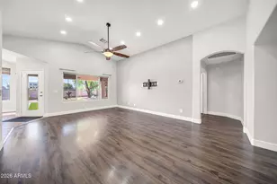 10817 W Almeria Rd, Avondale, AZ 85392 - Photo 8