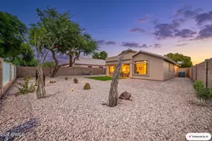 10817 W Almeria Rd, Avondale, AZ 85392 - Photo 44