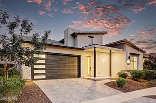 3131 E Alicia Dr, Phoenix, AZ 85042 - Photo 8