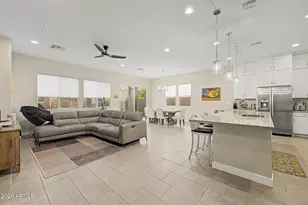 3131 E Alicia Dr, Phoenix, AZ 85042 - Photo 12