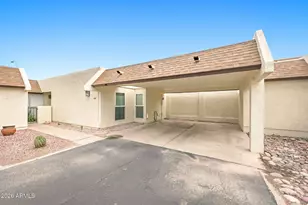 5205 S Hazelton Ln, Tempe, AZ 85283 - Photo 2