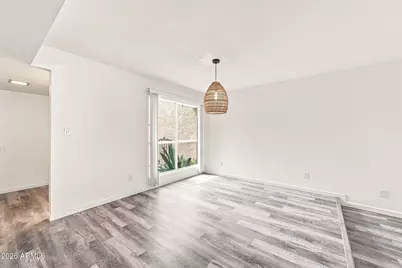 5205 S Hazelton Lane, Tempe, AZ 85283 - Photo 12