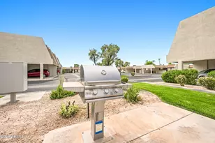 5205 S Hazelton Ln, Tempe, AZ 85283 - Photo 44