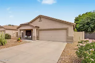247 N Port Dr, Gilbert, AZ 85233 - Photo 28