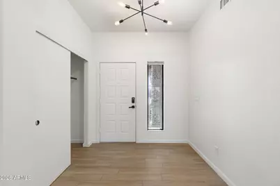 14657 N 91st Lane, Peoria, AZ 85381 - Photo 2
