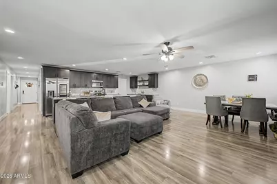 4924 S 23rd Avenue, Phoenix, AZ 85041 - Photo 4
