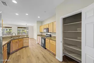 18012 W Tierra Del Sol Dr, Surprise, AZ 85387 - Photo 14