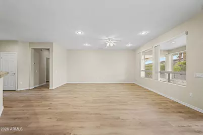 18012 W Tierra Del Sol Drive, Surprise, AZ 85387 - Photo 6