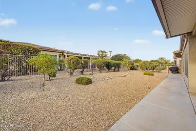 18012 W Tierra Del Sol Drive, Surprise, AZ 85387 - Photo 32