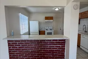 7221 N 26th Dr, Phoenix, AZ 85051 - Photo 4