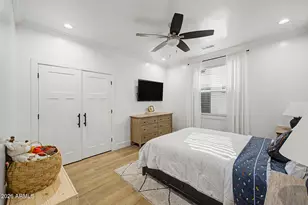 2225 E Amelia Ave, Phoenix, AZ 85016 - Photo 36