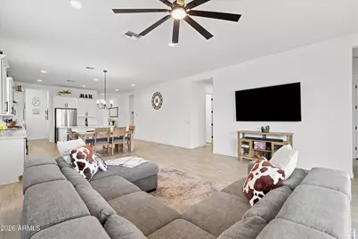 18194 W Watkins Street, Goodyear, AZ 85338 - Photo 20
