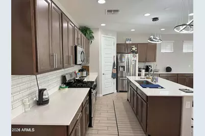 2559 E Pelican Drive, Gilbert, AZ 85297 - Photo 4