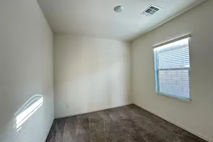 6512 W Magdalena Ln, Laveen, AZ 85339 - Photo 10