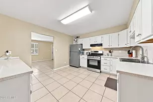 2217 E Acoma Dr, Phoenix, AZ 85022 - Photo 18