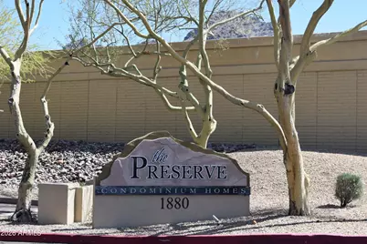1880 E Morten Avenue #225, Phoenix, AZ 85020 - Photo 1