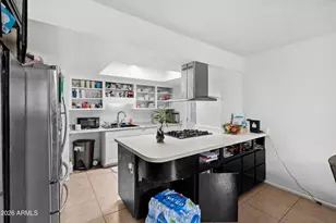 3401 W Laurel Ln, Phoenix, AZ 85029 - Photo 2