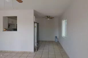2520 E Chipman Rd, Phoenix, AZ 85040 - Photo 4