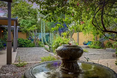 7802 E Monte Vista Road, Scottsdale, AZ 85257 - Photo 24