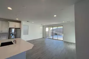12553 W Calle de Sol, Peoria, AZ 85383 - Photo 2