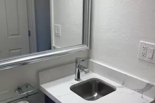 1001 N 9th St, Phoenix, AZ 85006 - Photo 26
