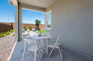 8026 W Rowel Rd, Peoria, AZ 85383 - Photo 18