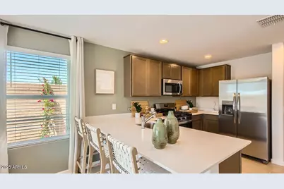 24992 N 174th Drive, Surprise, AZ 85387 - Photo 4