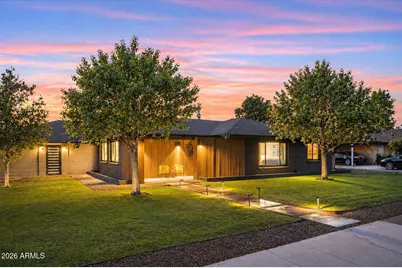 3802 E Piccadilly Road, Phoenix, AZ 85018 - Photo 1