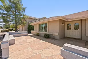 5227 E Paradise Ln, Scottsdale, AZ 85254 - Photo 36