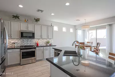 16768 S 180th Drive, Goodyear, AZ 85338 - Photo 12