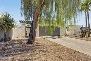 619 E Jensen St, Mesa, AZ 85203 - Photo 32