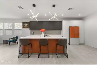 2826 N 28th Place, Phoenix, AZ 85008 - Photo 4