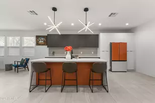 2826 N 28th Pl, Phoenix, AZ 85008 - Photo 4