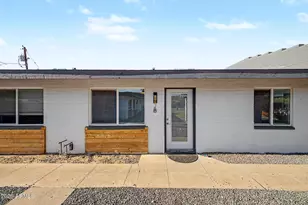 830 E Turney Ave, Phoenix, AZ 85014 - Photo 1