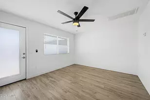 830 E Turney Ave, Phoenix, AZ 85014 - Photo 2