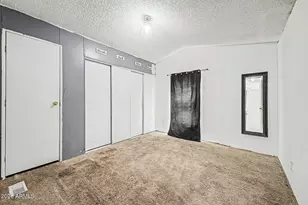 303 E South Mountain Ave, Phoenix, AZ 85042 - Photo 12