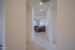 305 N Rainbow Way, Casa Grande, AZ 85194 - Photo 8