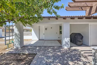 8416 W Sands Court W, Peoria, AZ 85383 - Photo 6