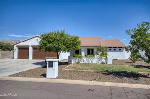8416 W Sands Ct W, Peoria, AZ 85383 - Photo 1