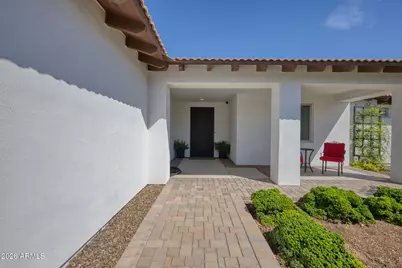 8416 W Sands Court W, Peoria, AZ 85383 - Photo 2